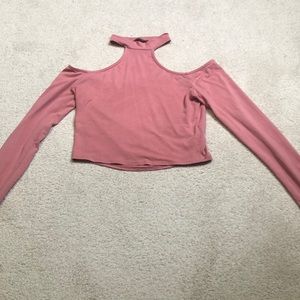 Off the shoulders chocker top